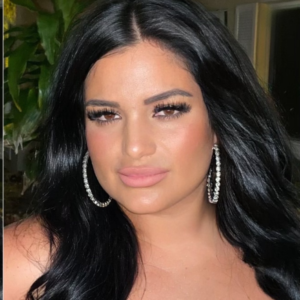 Meet your Posher, Kristina